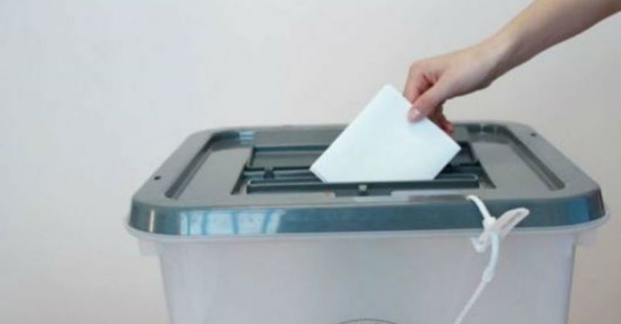 Elevii din 26 de şcoli au învăţat mai multe despre procesul electoral