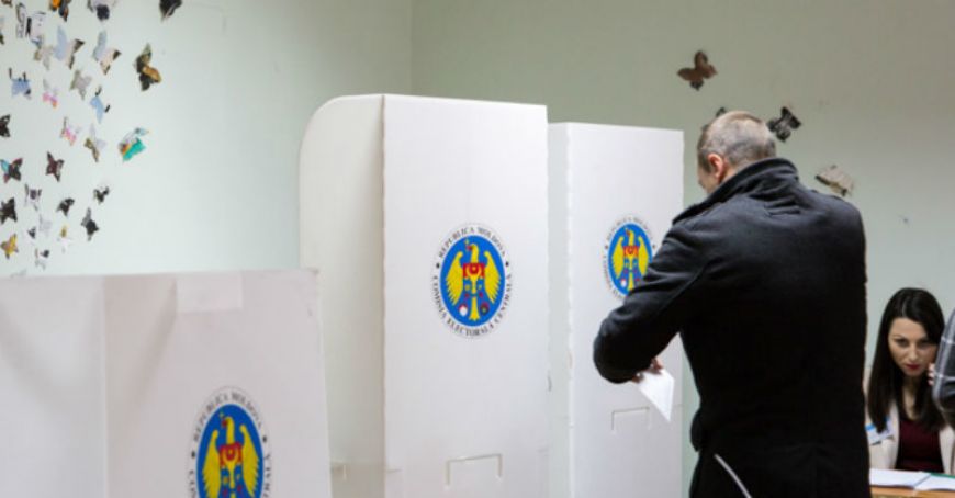 Membrii Congresului SUA, invitaţi să monitorizeze alegerile parlamentare din Moldova
