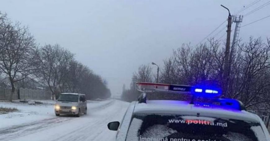 Pe toate traseele din ţară transportul circulă fără dificultăţi