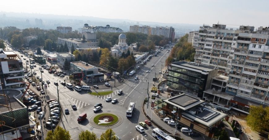 Trafic rutier suspendat pe mai multe străzi din Chişinău