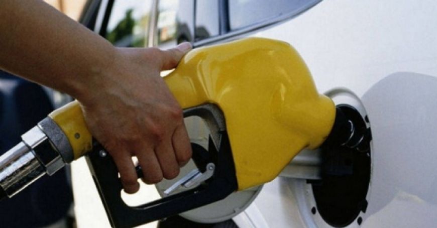 Preţuri mai mari la carburanţi la început de an