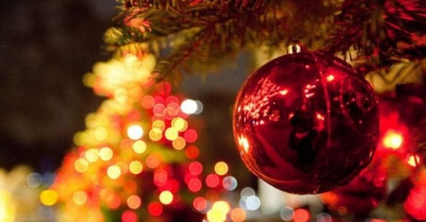 „Moldova 1 aduce Crăciunul!” în casa Iuliei, mama care îşi creşte singură cei trei copii