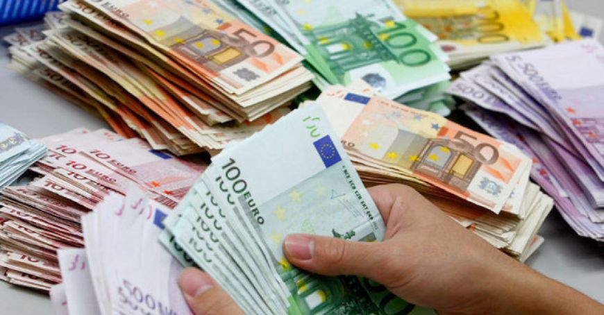 Republica Moldova şi CEB au semnat împrumutul de 70 milioane de euro