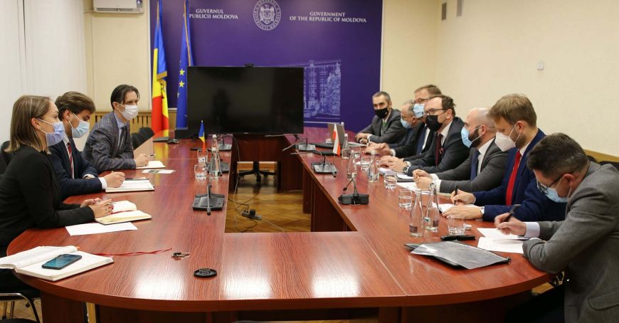 Polonia va acorda Republicii Moldova un credit în valoare de 100 milioane dolari