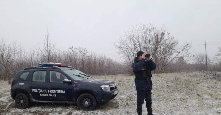 Ninge în nordul ţării. Fulgii de nea au căzut la Soroca şi Briceni