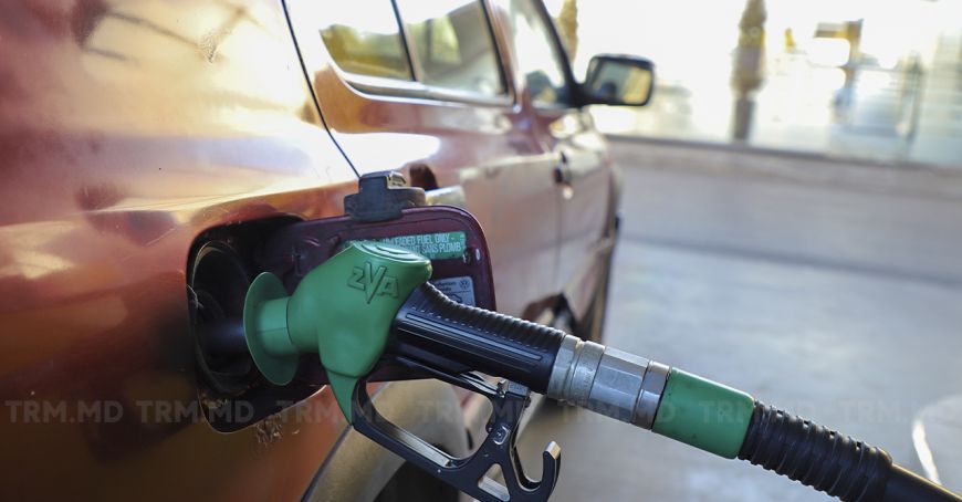 Veşti bune pentru şoferi. Carburanţii continuă ieftinirea