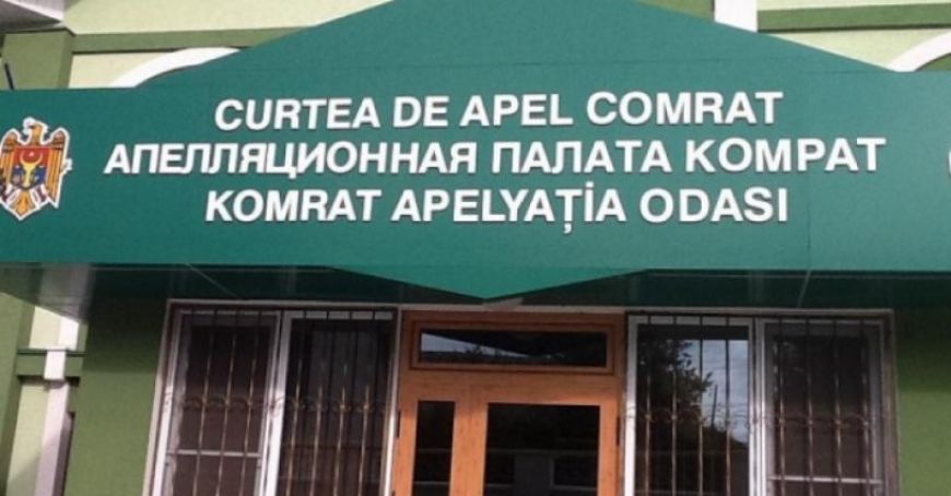 Curtea de Apel Comrat a suspendat legea care permitea utilizarea panglicii Sfântul Gheorghe în UTA Găgăuzia