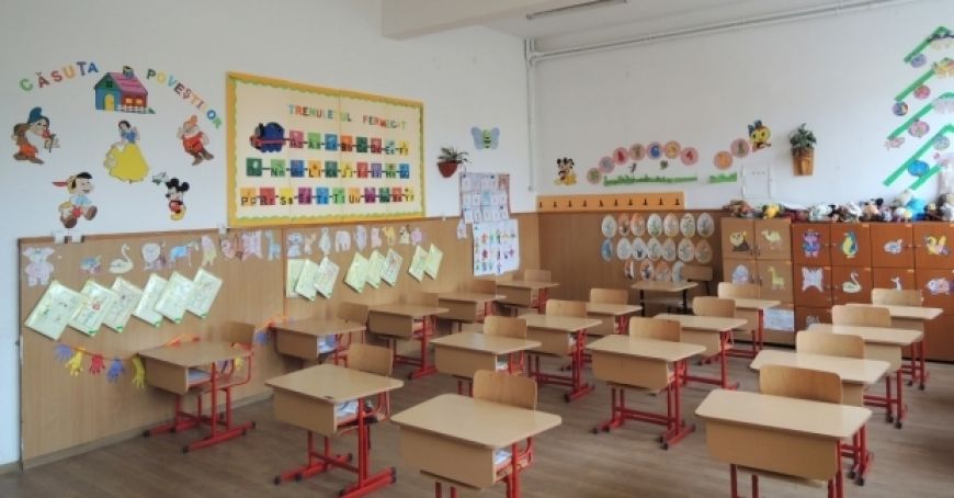 Низкая рождаемость все больше влияет на систему образования в Молдове