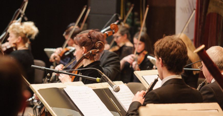 Concert simfonic din cadrul proiectului „Rezonanţe Muzicale”, în direct la RMM